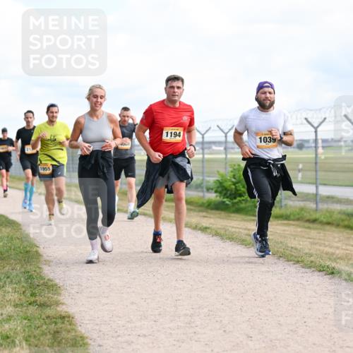 14.09.2025 - Airport Race Dr. Thomas Lammeyer http://msf.ph/oto/8868326 14.09.2025 12:12:05 Laufen 1955, 4068, 1194, 1039 meine-sportfotos.de