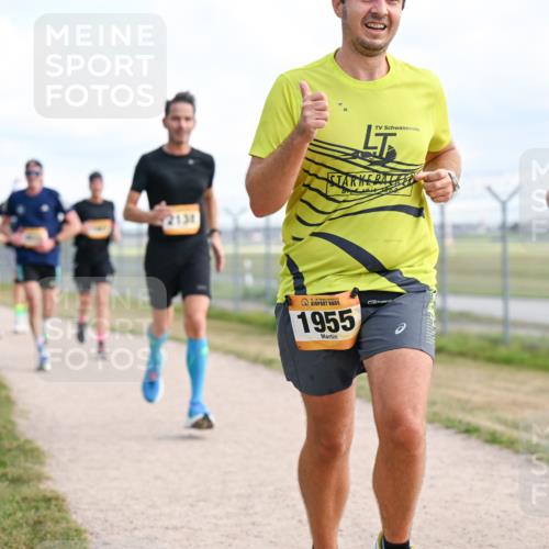 14.09.2025 - Airport Race Dr. Thomas Lammeyer http://msf.ph/oto/8868349 14.09.2025 12:12:08 Laufen 2131, 1955, 4008 meine-sportfotos.de