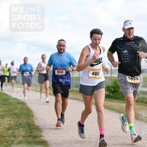 14.09.2025 - Airport Race Dr. Thomas Lammeyer http://msf.ph/oto/8868372 14.09.2025 12:12:13 Laufen 858, 480, 1655 meine-sportfotos.de
