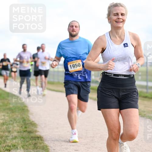 14.09.2025 - Airport Race Dr. Thomas Lammeyer http://msf.ph/oto/8868379 14.09.2025 12:12:16 Laufen 1950 meine-sportfotos.de
