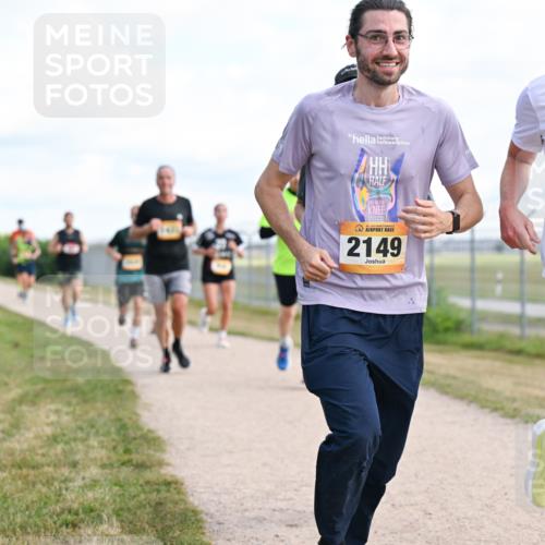 14.09.2025 - Airport Race Dr. Thomas Lammeyer http://msf.ph/oto/8868400 14.09.2025 12:12:20 Laufen 2149, 1993 meine-sportfotos.de