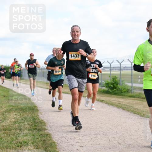 14.09.2025 - Airport Race Dr. Thomas Lammeyer http://msf.ph/oto/8868407 14.09.2025 12:12:22 Laufen 1030, 1433, 22, 916, 1359 meine-sportfotos.de