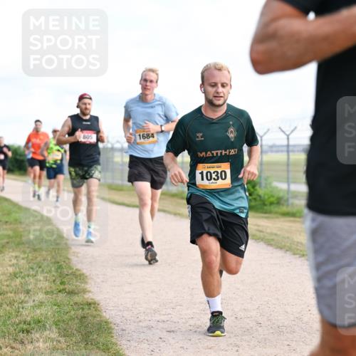 14.09.2025 - Airport Race Dr. Thomas Lammeyer http://msf.ph/oto/8868414 14.09.2025 12:12:24 Laufen 805, 1684, 1030, 43 meine-sportfotos.de