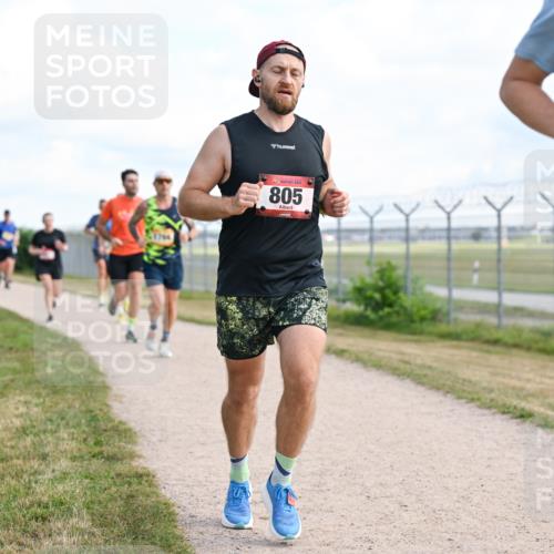 14.09.2025 - Airport Race Dr. Thomas Lammeyer http://msf.ph/oto/8868429 14.09.2025 12:12:26 Laufen 1704, 805, 684 meine-sportfotos.de