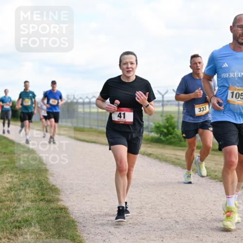 14.09.2025 - Airport Race Dr. Thomas Lammeyer http://msf.ph/oto/8868461 14.09.2025 12:12:31 Laufen 41, 333, 1056 meine-sportfotos.de