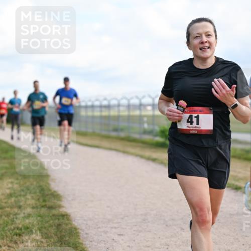 14.09.2025 - Airport Race Dr. Thomas Lammeyer http://msf.ph/oto/8868467 14.09.2025 12:12:32 Laufen 41, 333 meine-sportfotos.de