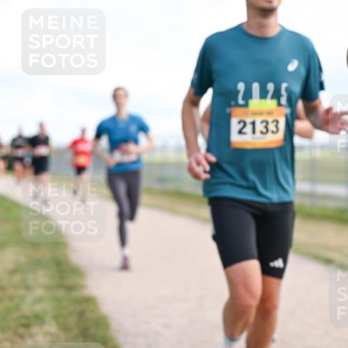 14.09.2025 - Airport Race Dr. Thomas Lammeyer http://msf.ph/oto/8868488 14.09.2025 12:12:37 Laufen 2133 meine-sportfotos.de