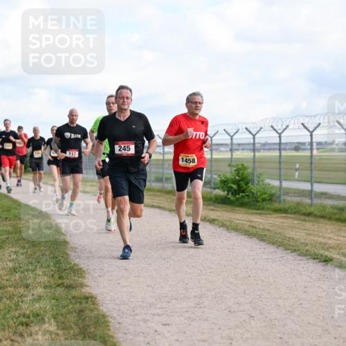14.09.2025 - Airport Race Dr. Thomas Lammeyer http://msf.ph/oto/8868506 14.09.2025 12:12:41 Laufen 245, 1458, 1544, 117 meine-sportfotos.de