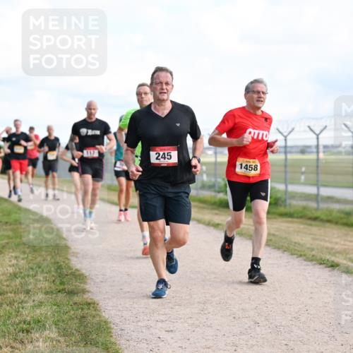 14.09.2025 - Airport Race Dr. Thomas Lammeyer http://msf.ph/oto/8868510 14.09.2025 12:12:42 Laufen 245, 1458 meine-sportfotos.de