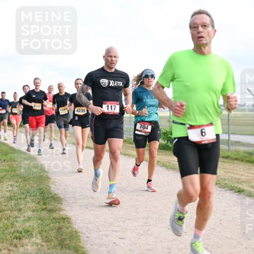 14.09.2025 - Airport Race Dr. Thomas Lammeyer http://msf.ph/oto/8868522 14.09.2025 12:12:43 Laufen 2104, 1344, 4235, 117, 2025, 704, 6 meine-sportfotos.de