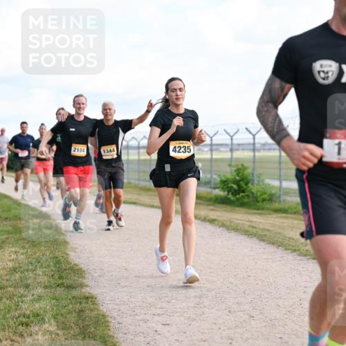 14.09.2025 - Airport Race Dr. Thomas Lammeyer http://msf.ph/oto/8868542 14.09.2025 12:12:45 Laufen 2104, 1344, 4235, 117, 70, 70 meine-sportfotos.de