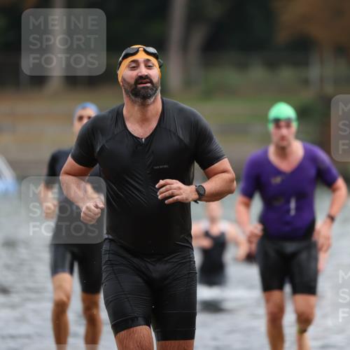 14.09.2025 - Stadtparktriathlon Michael Strokosch http://msf.ph/oto/8868569 14.09.2025 10:32:55 Schwimmen 736, 750, 776, 786, 802, 821 meine-sportfotos.de