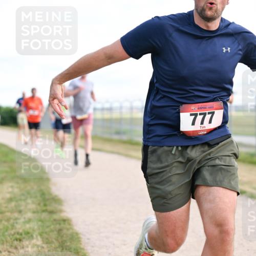 14.09.2025 - Airport Race Dr. Thomas Lammeyer http://msf.ph/oto/8868646 14.09.2025 12:12:52 Laufen 777 meine-sportfotos.de