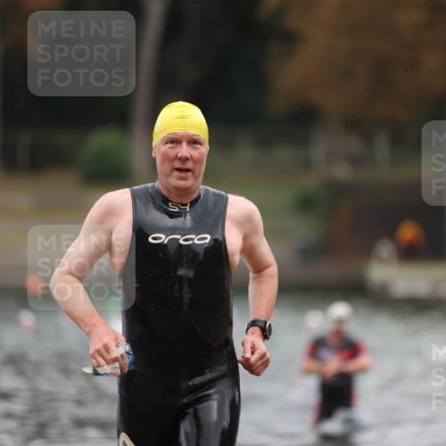 14.09.2025 - Stadtparktriathlon Michael Strokosch http://msf.ph/oto/8868660 14.09.2025 10:33:29 Schwimmen 792 meine-sportfotos.de