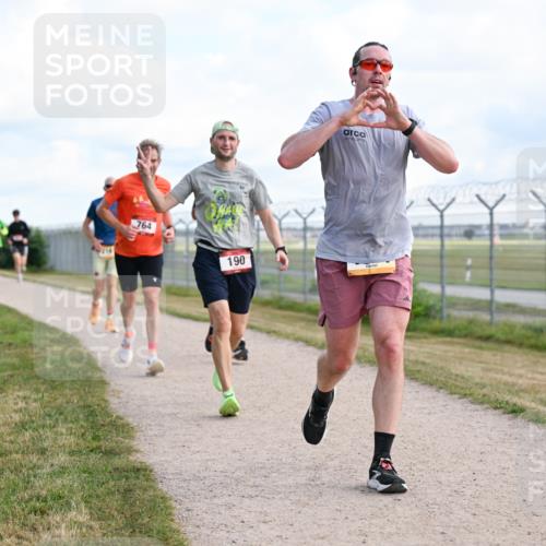 14.09.2025 - Airport Race Dr. Thomas Lammeyer http://msf.ph/oto/8868681 14.09.2025 12:12:54 Laufen 764, 190 meine-sportfotos.de