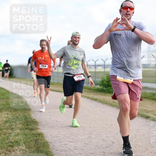 14.09.2025 - Airport Race Dr. Thomas Lammeyer http://msf.ph/oto/8868690 14.09.2025 12:12:54 Laufen 764, 190 meine-sportfotos.de