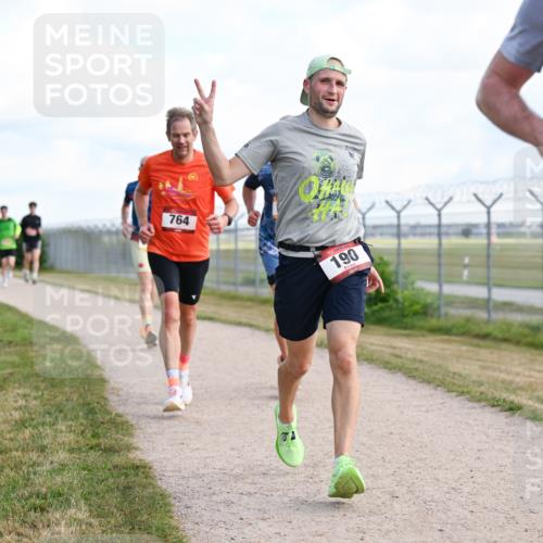 14.09.2025 - Airport Race Dr. Thomas Lammeyer http://msf.ph/oto/8868695 14.09.2025 12:12:55 Laufen 764, 190 meine-sportfotos.de