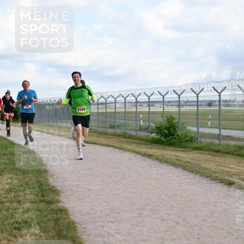 14.09.2025 - Airport Race Dr. Thomas Lammeyer http://msf.ph/oto/8868764 14.09.2025 12:13:01 Laufen 73, 4169 meine-sportfotos.de