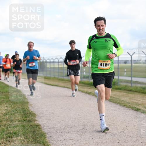14.09.2025 - Airport Race Dr. Thomas Lammeyer http://msf.ph/oto/8868811 14.09.2025 12:13:03 Laufen 4169 meine-sportfotos.de