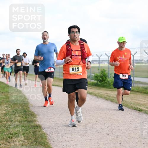 14.09.2025 - Airport Race Dr. Thomas Lammeyer http://msf.ph/oto/8868914 14.09.2025 12:13:09 Laufen 96, 915, 915, 151 meine-sportfotos.de