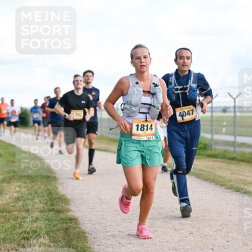 14.09.2025 - Airport Race Dr. Thomas Lammeyer http://msf.ph/oto/8868999 14.09.2025 12:13:15 Laufen 702, 14, 1814, 1814, 4047 meine-sportfotos.de