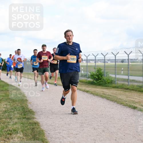 14.09.2025 - Airport Race Dr. Thomas Lammeyer http://msf.ph/oto/8869047 14.09.2025 12:13:19 Laufen 2176, 1657, 103 meine-sportfotos.de