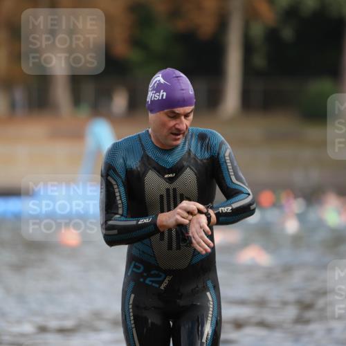 14.09.2025 - Stadtparktriathlon Michael Strokosch http://msf.ph/oto/8869150 14.09.2025 10:50:48 Schwimmen 888 meine-sportfotos.de