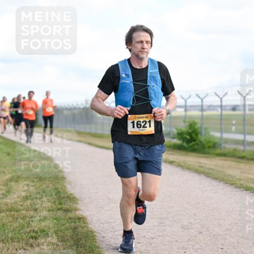 14.09.2025 - Airport Race Dr. Thomas Lammeyer http://msf.ph/oto/8869163 14.09.2025 12:13:26 Laufen 1621 meine-sportfotos.de