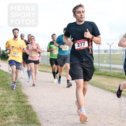 14.09.2025 - Airport Race Dr. Thomas Lammeyer http://msf.ph/oto/8869235 14.09.2025 12:13:34 Laufen 1070, 636, 277, 5 meine-sportfotos.de