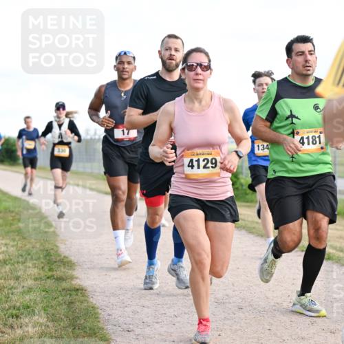 14.09.2025 - Airport Race Dr. Thomas Lammeyer http://msf.ph/oto/8869272 14.09.2025 12:13:37 Laufen 330, 4129, 134, 4181 meine-sportfotos.de