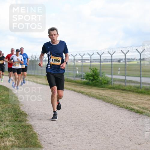 14.09.2025 - Airport Race Dr. Thomas Lammeyer http://msf.ph/oto/8869344 14.09.2025 12:13:41 Laufen 1960 meine-sportfotos.de