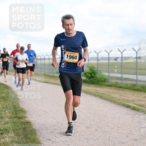 14.09.2025 - Airport Race Dr. Thomas Lammeyer http://msf.ph/oto/8869358 14.09.2025 12:13:42 Laufen 1960 meine-sportfotos.de