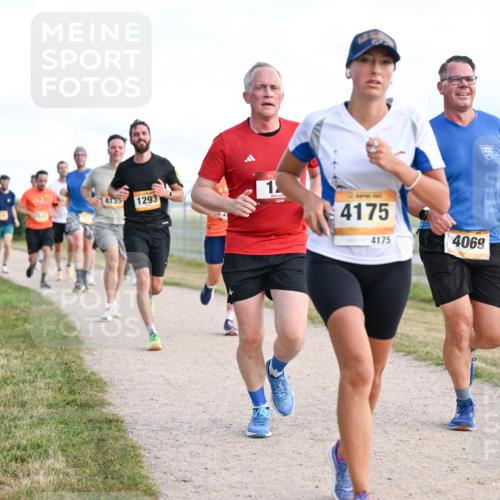 14.09.2025 - Airport Race Dr. Thomas Lammeyer http://msf.ph/oto/8869419 14.09.2025 12:13:45 Laufen 1293, 1, 4175, 4175, 4069 meine-sportfotos.de