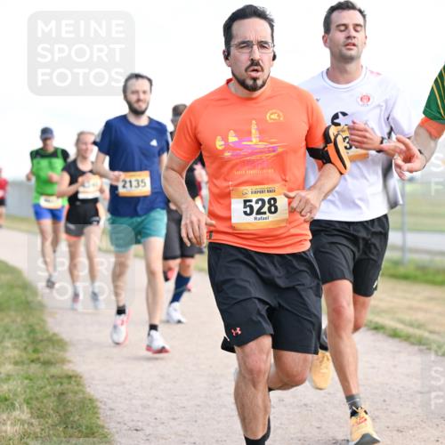 14.09.2025 - Airport Race Dr. Thomas Lammeyer http://msf.ph/oto/8869503 14.09.2025 12:13:51 Laufen 2135, 528, 1110 meine-sportfotos.de