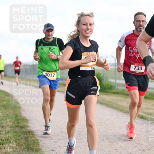 14.09.2025 - Airport Race Dr. Thomas Lammeyer http://msf.ph/oto/8869545 14.09.2025 12:13:53 Laufen 4017, 4240, 733 meine-sportfotos.de