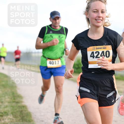 14.09.2025 - Airport Race Dr. Thomas Lammeyer http://msf.ph/oto/8869550 14.09.2025 12:13:53 Laufen 4017, 42, 4240, 733 meine-sportfotos.de