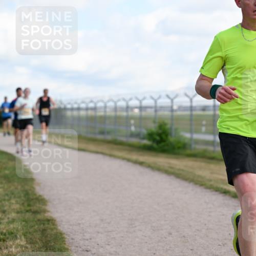 14.09.2025 - Airport Race Dr. Thomas Lammeyer http://msf.ph/oto/8869623 14.09.2025 12:14:01 Laufen  meine-sportfotos.de