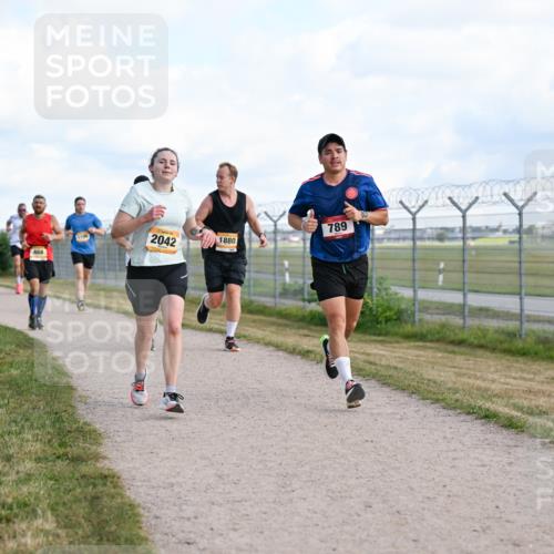 14.09.2025 - Airport Race Dr. Thomas Lammeyer http://msf.ph/oto/8869641 14.09.2025 12:14:03 Laufen 468, 2042, 1880, 789 meine-sportfotos.de