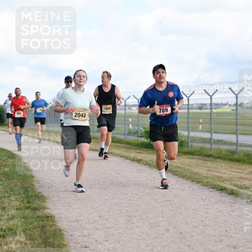 14.09.2025 - Airport Race Dr. Thomas Lammeyer http://msf.ph/oto/8869644 14.09.2025 12:14:03 Laufen 468, 2042, 1880, 789 meine-sportfotos.de