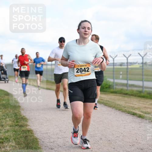 14.09.2025 - Airport Race Dr. Thomas Lammeyer http://msf.ph/oto/8869670 14.09.2025 12:14:05 Laufen 2042, 88 meine-sportfotos.de