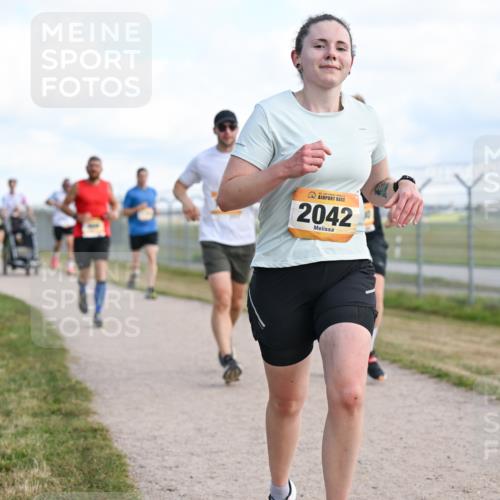 14.09.2025 - Airport Race Dr. Thomas Lammeyer http://msf.ph/oto/8869678 14.09.2025 12:14:05 Laufen 2042 meine-sportfotos.de