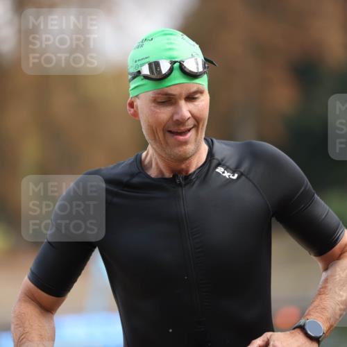 14.09.2025 - Stadtparktriathlon Michael Strokosch http://msf.ph/oto/8869732 14.09.2025 10:56:23 Schwimmen 877 meine-sportfotos.de