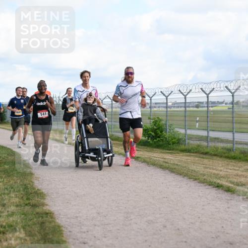 14.09.2025 - Airport Race Dr. Thomas Lammeyer http://msf.ph/oto/8869755 14.09.2025 12:14:10 Laufen 882, 1897, 141, 1592, 11 meine-sportfotos.de