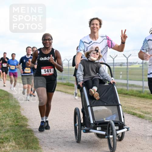 14.09.2025 - Airport Race Dr. Thomas Lammeyer http://msf.ph/oto/8869799 14.09.2025 12:14:12 Laufen 1897, 141 meine-sportfotos.de