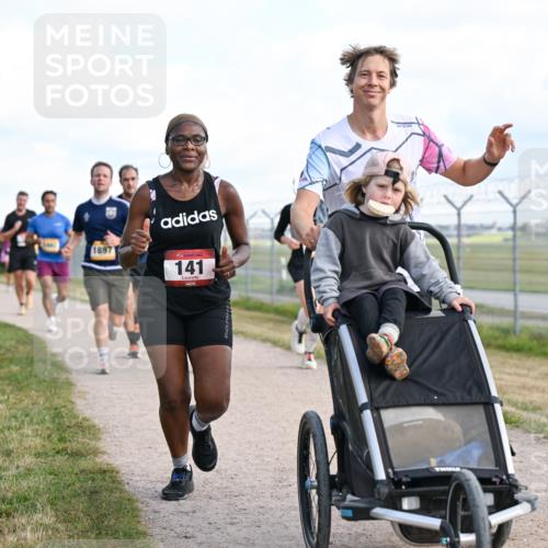 14.09.2025 - Airport Race Dr. Thomas Lammeyer http://msf.ph/oto/8869804 14.09.2025 12:14:13 Laufen 1897, 141 meine-sportfotos.de
