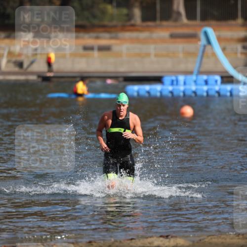 14.09.2025 - Stadtparktriathlon Michael Strokosch http://msf.ph/oto/8869824 14.09.2025 11:08:11 Schwimmen 973 meine-sportfotos.de