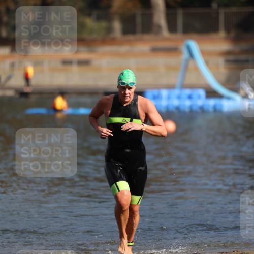 14.09.2025 - Stadtparktriathlon Michael Strokosch http://msf.ph/oto/8869843 14.09.2025 11:08:14 Schwimmen 973 meine-sportfotos.de