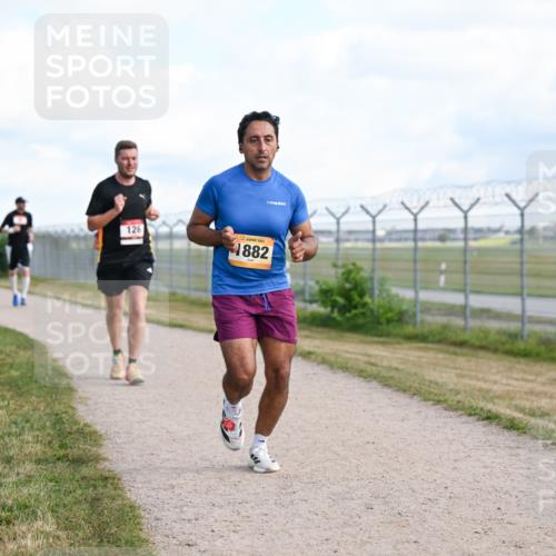 14.09.2025 - Airport Race Dr. Thomas Lammeyer http://msf.ph/oto/8869856 14.09.2025 12:14:17 Laufen 126, 1882 meine-sportfotos.de