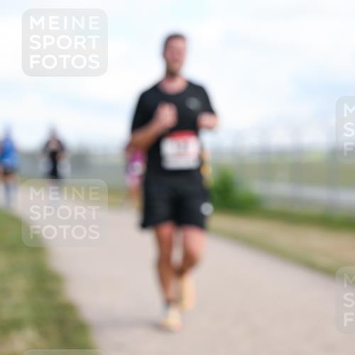 14.09.2025 - Airport Race Dr. Thomas Lammeyer http://msf.ph/oto/8869890 14.09.2025 12:14:19 Laufen  meine-sportfotos.de
