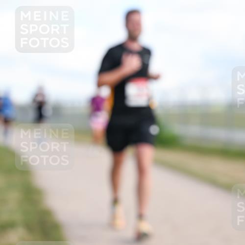 14.09.2025 - Airport Race Dr. Thomas Lammeyer http://msf.ph/oto/8869892 14.09.2025 12:14:19 Laufen  meine-sportfotos.de